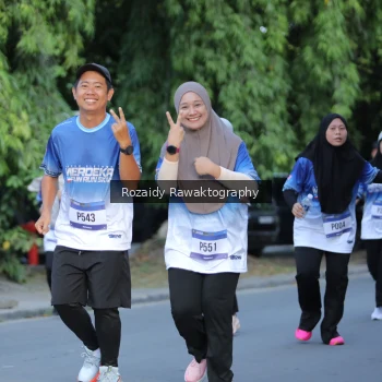 Runner Photo 3506040