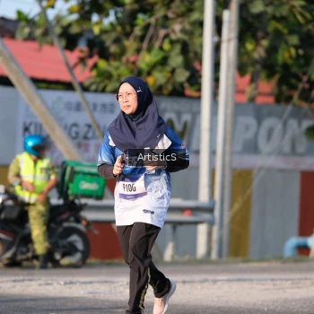 Runner Photo 3506042