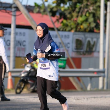 Runner Photo 3506055