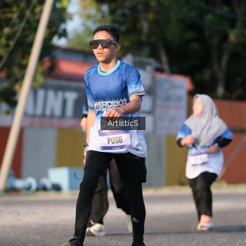 Runner Photo 3506092