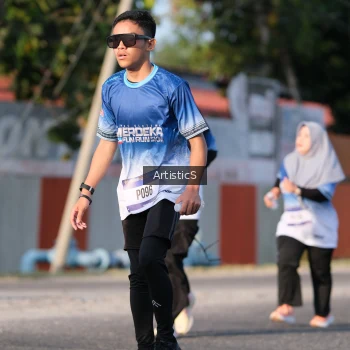 Runner Photo 3506093