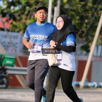 Runner Photo 3506112