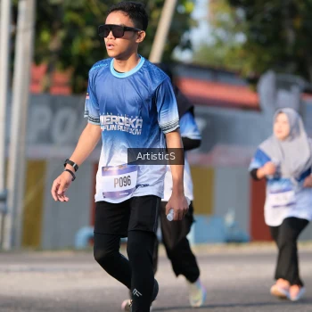 Runner Photo 3506122