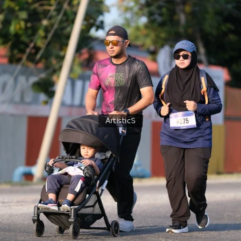 Runner Photo 3506123
