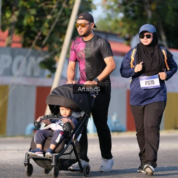 Runner Photo 3506130