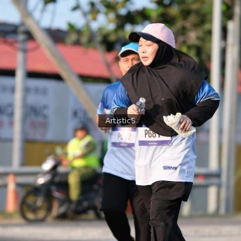 Runner Photo 3506158