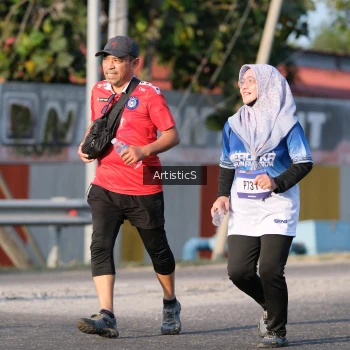 Runner Photo 3506166