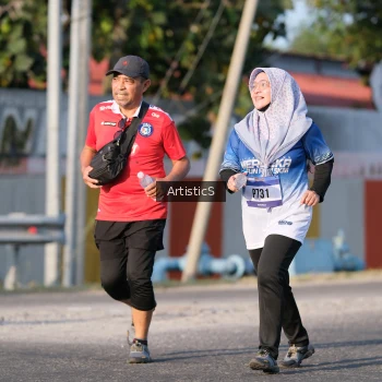 Runner Photo 3506170