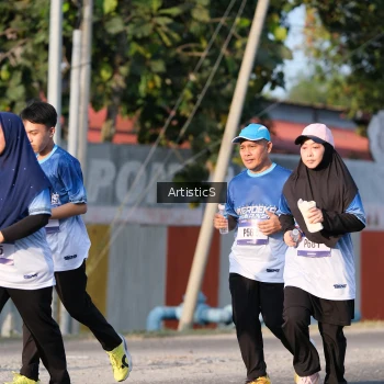 Runner Photo 3506176