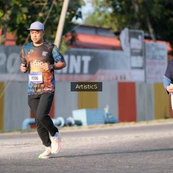 Runner Photo 3506179