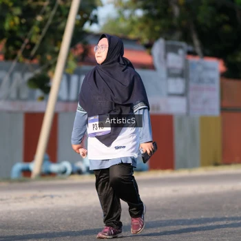 Runner Photo 3506185