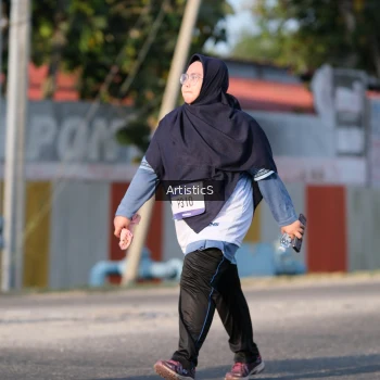 Runner Photo 3506188