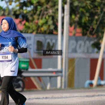 Runner Photo 3506202