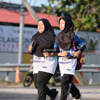 Runner Photo 3506220