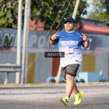 Runner Photo 3506233