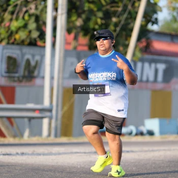 Runner Photo 3506235