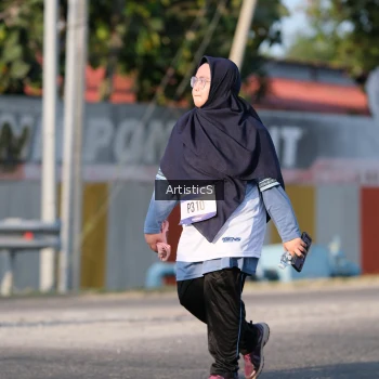 Runner Photo 3506237