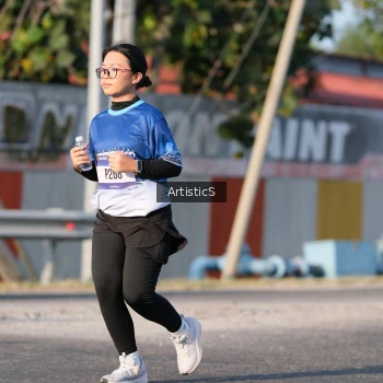 Runner Photo 3506260