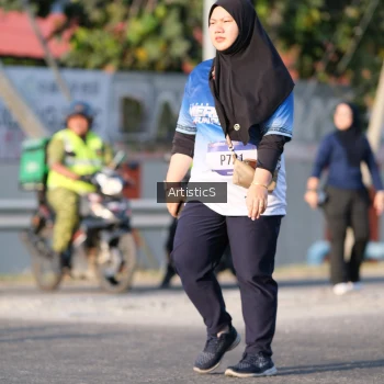Runner Photo 3506372