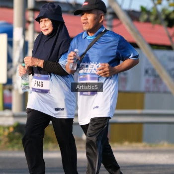 Runner Photo 3506408