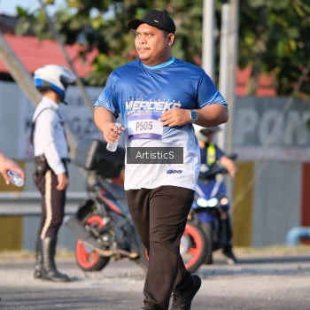 Runner Photo 3506466