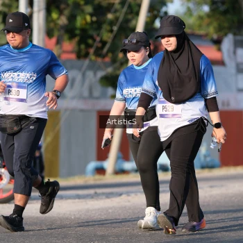 Runner Photo 3506468