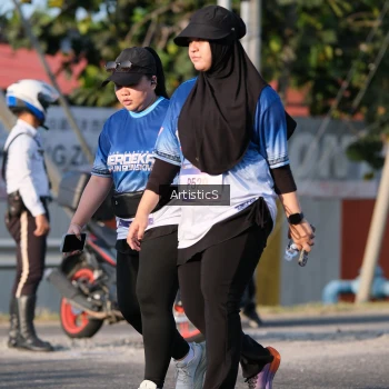Runner Photo 3506471