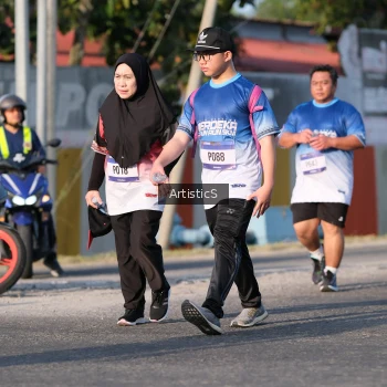 Runner Photo 3506485