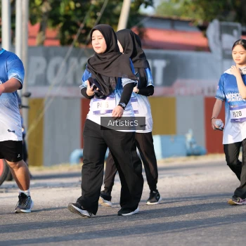 Runner Photo 3506496