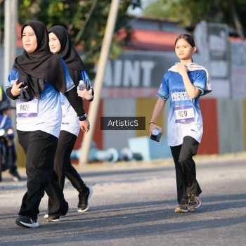 Runner Photo 3506501