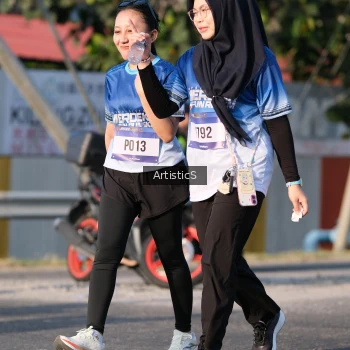 Runner Photo 3506516