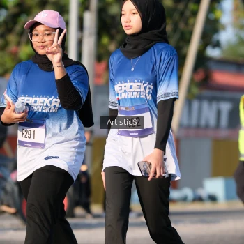 Runner Photo 3506572