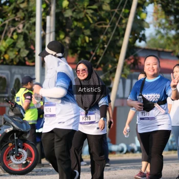 Runner Photo 3506591