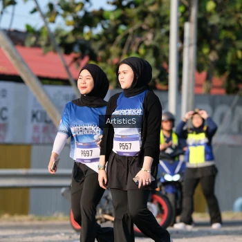 Runner Photo 3506612