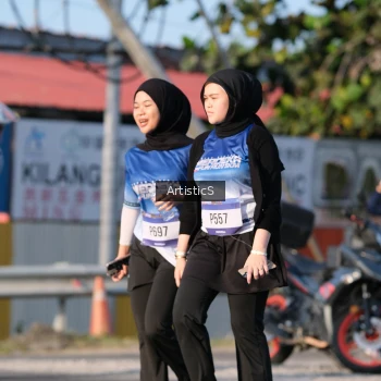 Runner Photo 3506619