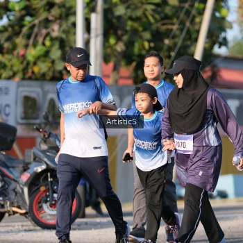 Runner Photo 3506622