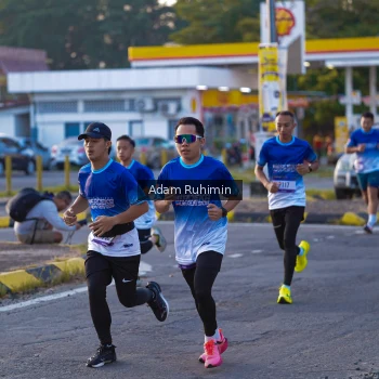Runner Photo 3507174