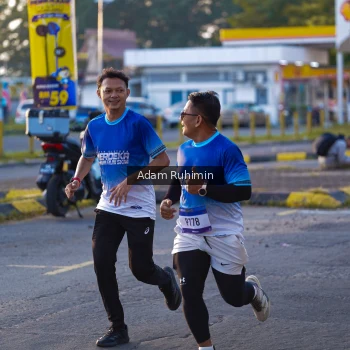 Runner Photo 3507233
