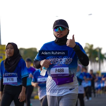 Runner Photo 3507337
