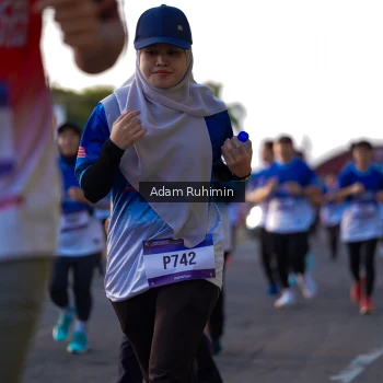 Runner Photo 3507359