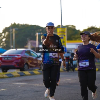 Runner Photo 3507567