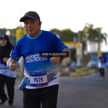 Runner Photo 3507576