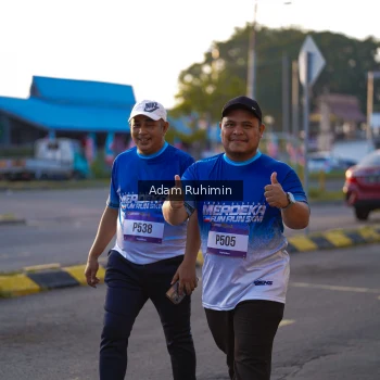 Runner Photo 3507731