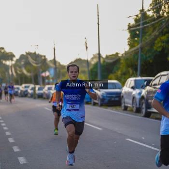 Runner Photo 3507788