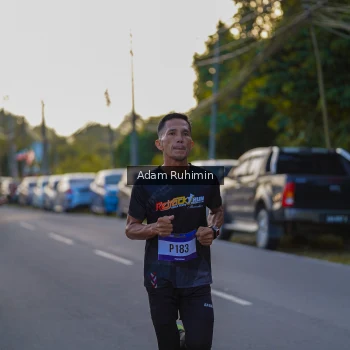 Runner Photo 3507812