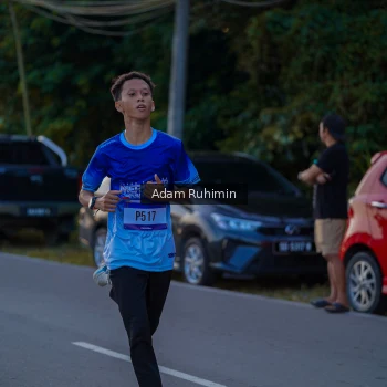 Runner Photo 3507873