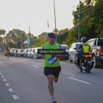 Runner Photo 3507876