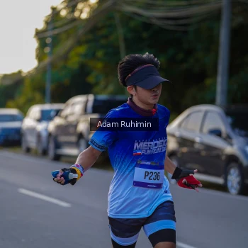 Runner Photo 3507945