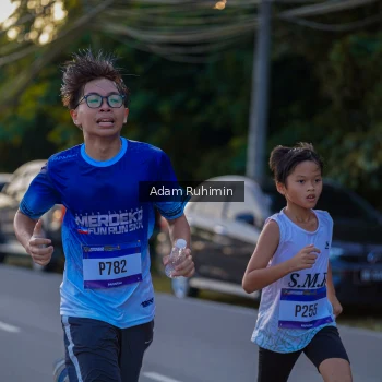 Runner Photo 3508053