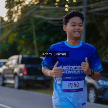 Runner Photo 3508101